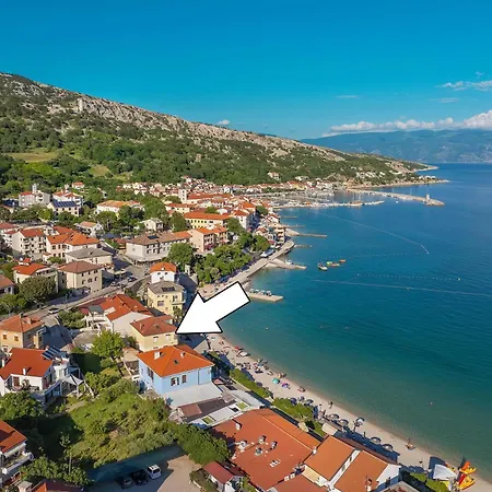 Rosanna By The * Baška